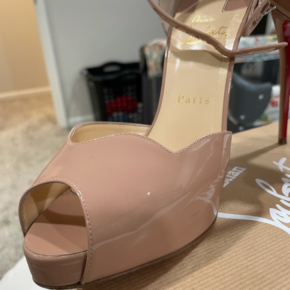 Loubs.. worn few times - Picture 4 of 7